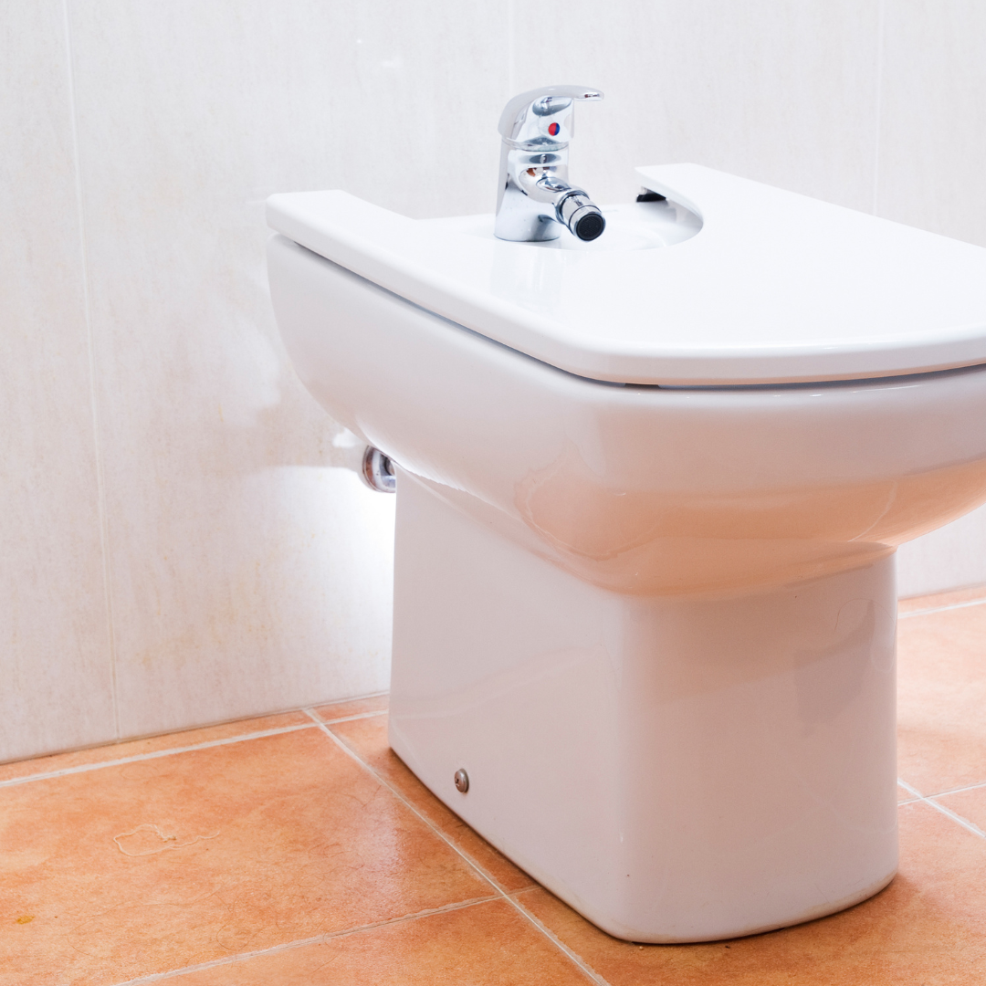 WHITE BIDET